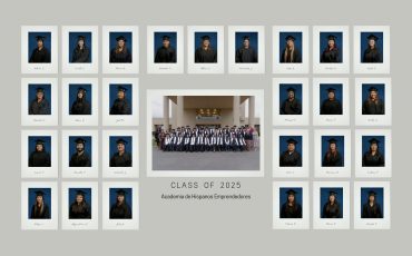 Academia Hispanos Emprendedores graduates 40 new Hispanic entrepreneurs at Clarksville Regional Airport.